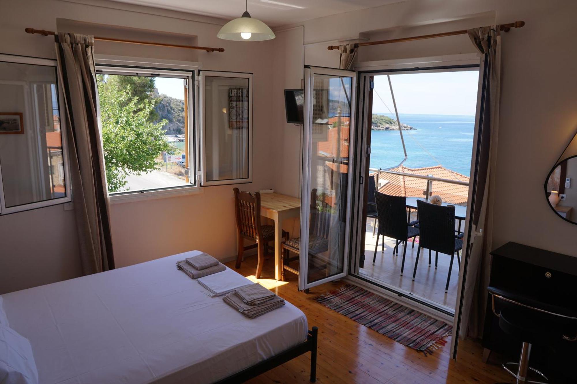 Sea And Sun Apartments 304 Ιδιωτικό Διαμέρισμα Kardamyli Exterior photo